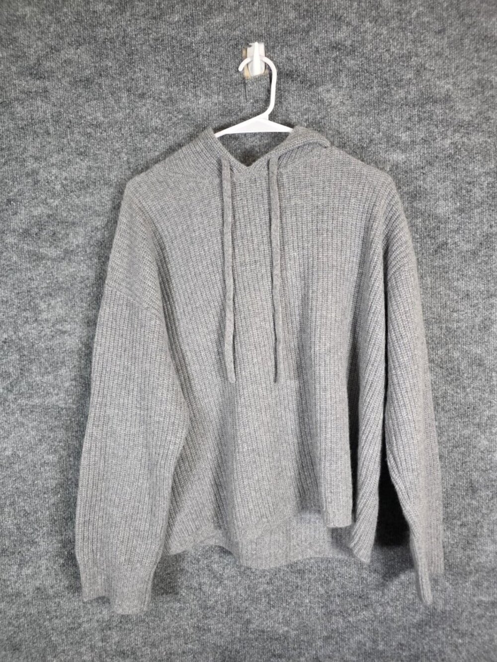 Quince Sweater Womens L Gray 100% Cashmere Hooded V Neck Pullover Pilling Knit
